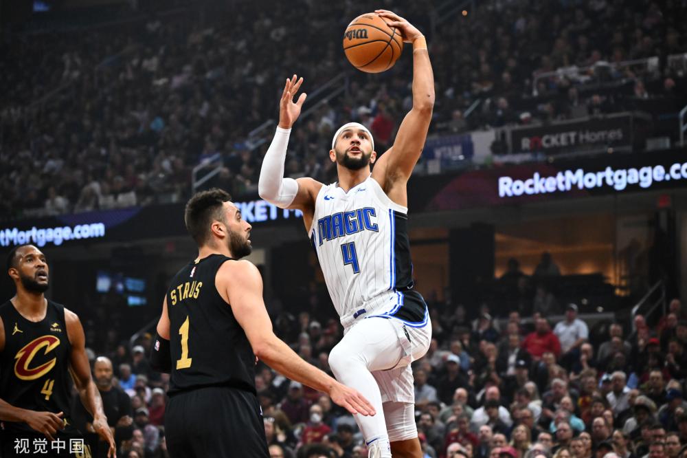 年首次代表 年首次代表