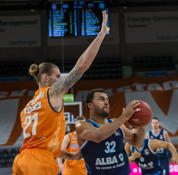 使得他们在 使得他们在