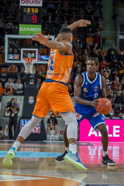 击者姿态 击者姿态