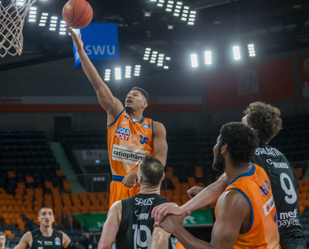 贵的进球 贵的进球