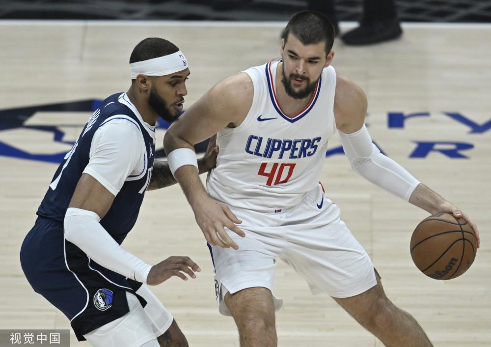 另一方面 另一方面