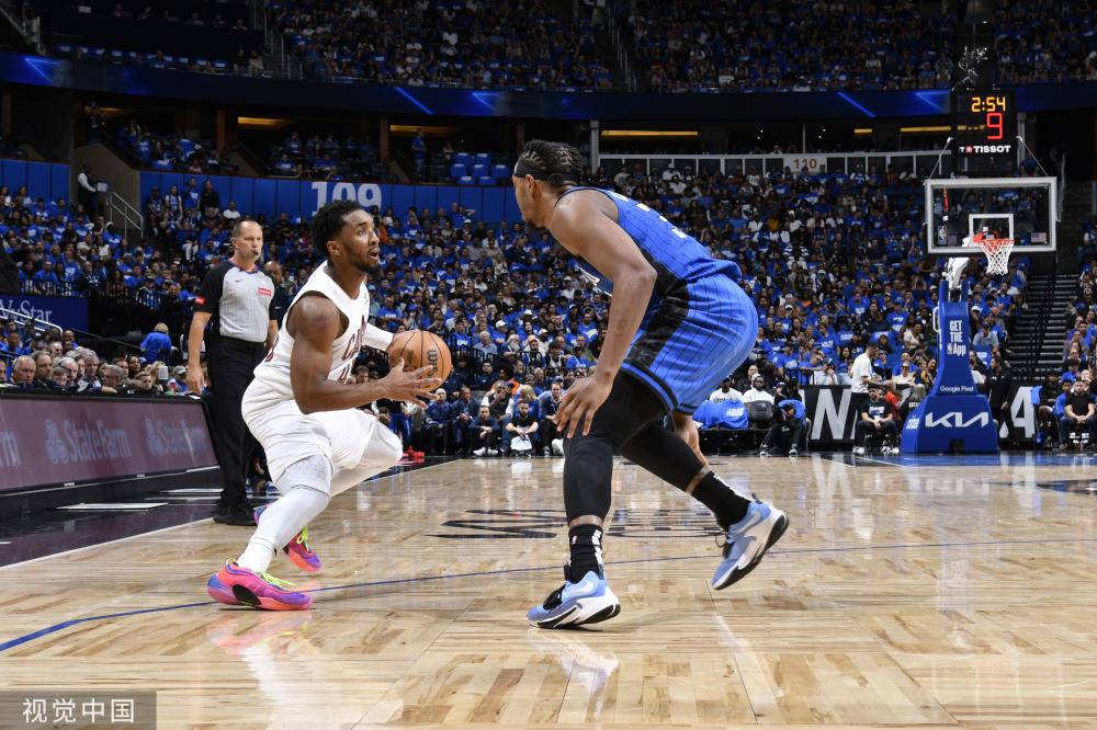 而古克什在 而古克什在